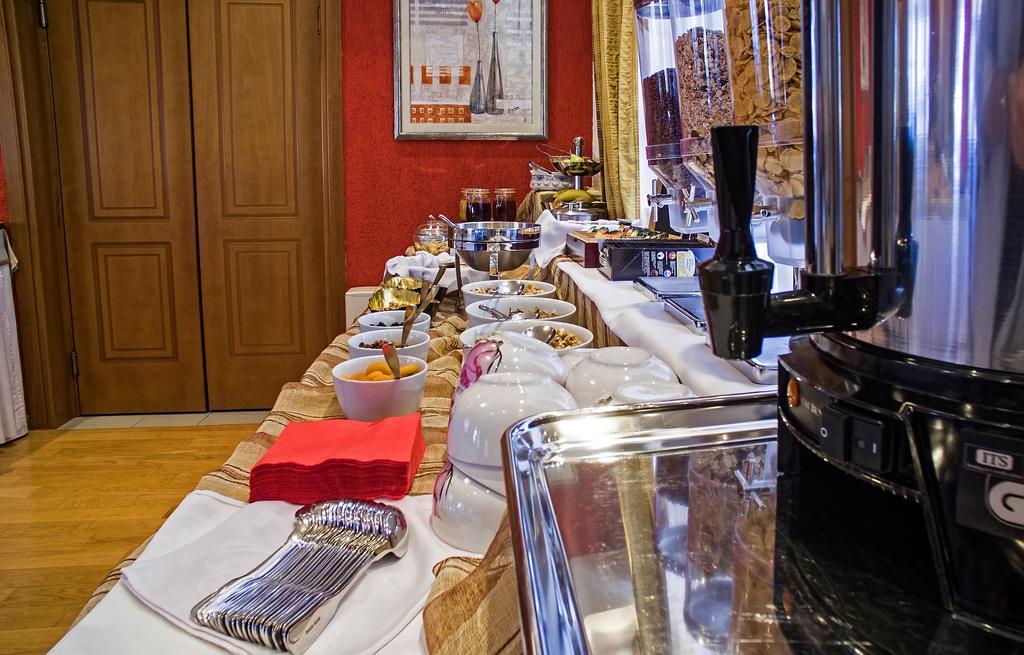 Boutique Hotel Parnassia Арахова Екстериор снимка